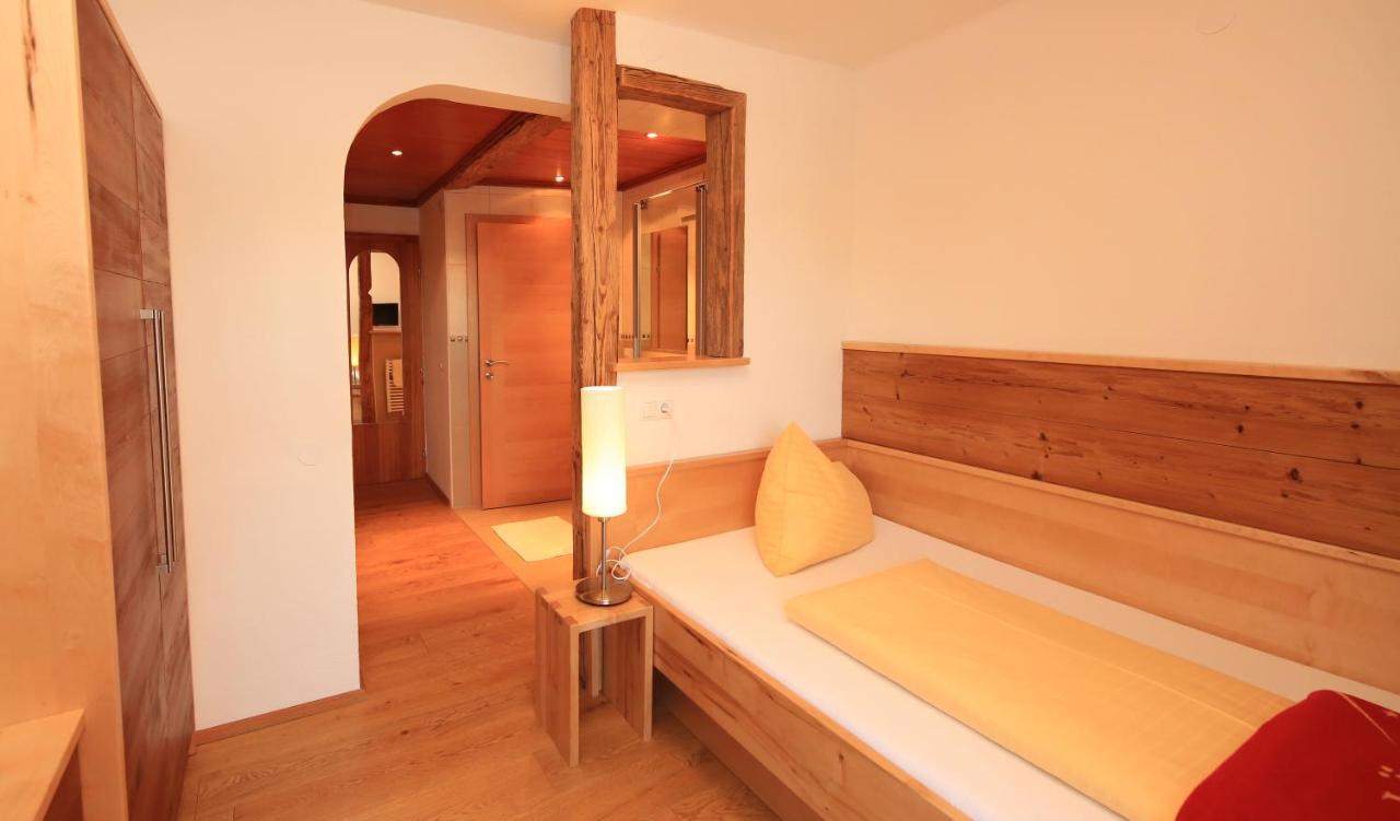 Single Room,1008600613:JPEG