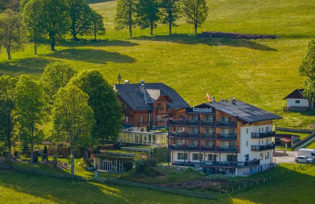 Hotel Ramsauhof B&B Pool&Wellness-1