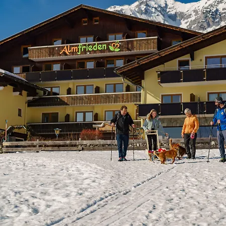 Almfrieden Hotel&Romantikchalet-3